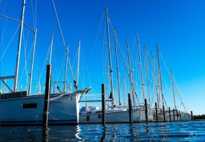 Heiligenhafen - Charteryachthafen by Jürgen Gerlitz